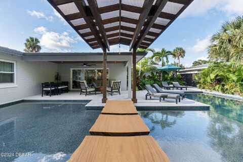403 Ocean Avenue, New Smyrna Beach, FL 32169
