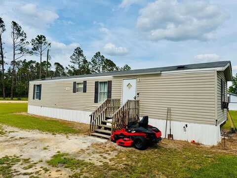 55 Pine Ridge Rd., Hazlehurst, GA 31539