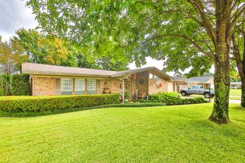 609 Audubon Drive, Fort Walton Beach, FL 32547