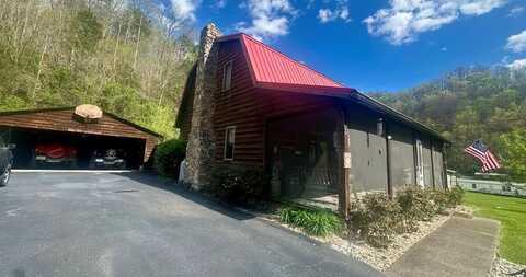 88 Adkins Lane, Pikeville, KY 41501