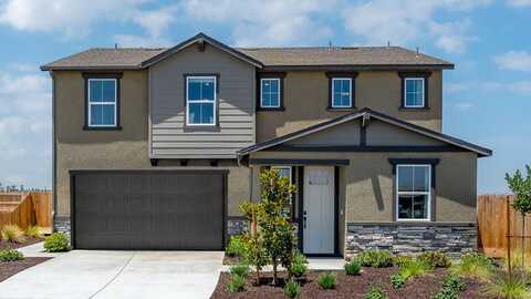 7028 W. Grove Ave., Visalia, CA 93291