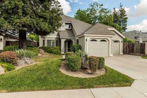 650 Pintail Circle E, Fresno, CA 93730