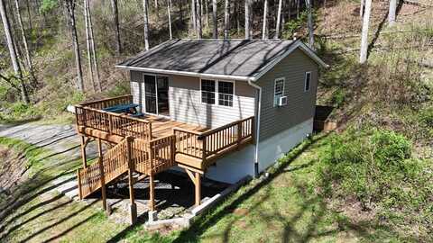 548 Watson Branch Rd, Cullowhee, NC 28723
