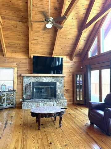 453 Woodland Heights, Franklin, NC 28734