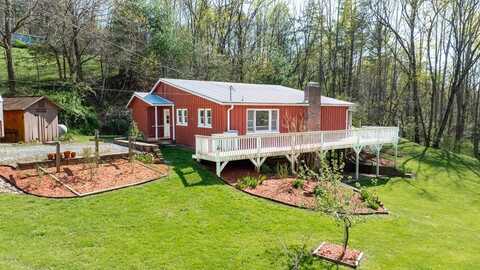 73 Hidden Valley Drive, Franklin, NC 28734