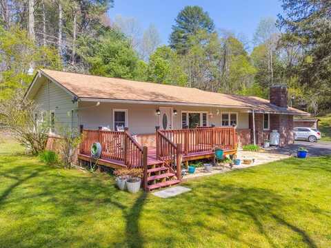 176 Laurel Lake Road, Franklin, NC 28734