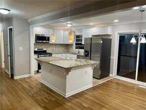 1607 Hillview Avenue, Jonesboro, GA 30236