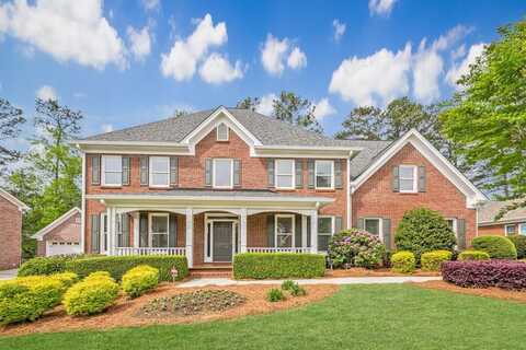 1611 Threepine Place, Lilburn, GA 30047