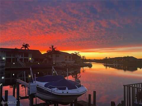3631 SE 10th Avenue, Cape Coral, FL 33904