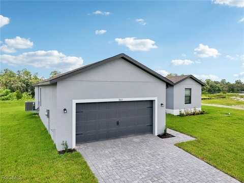 923 Admiral Bull Halsey Avenue, Labelle, FL 33935