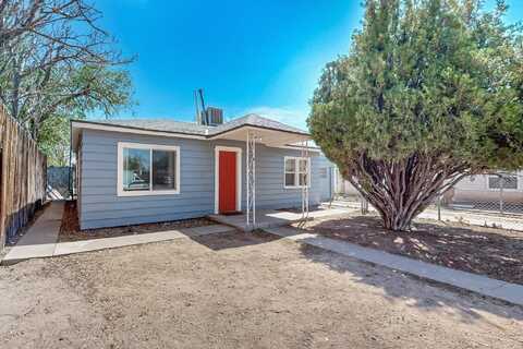 240 CHAMA Street NE, Albuquerque, NM 87108