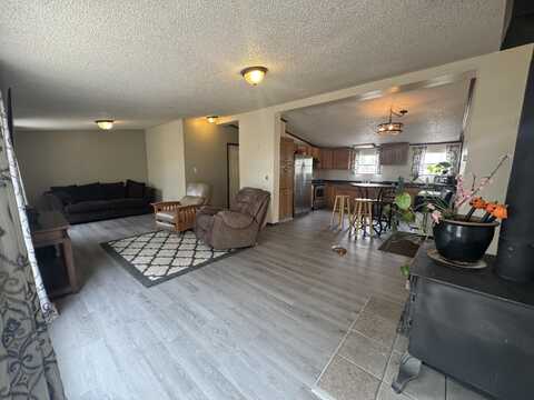 1621 E Elise Street SE, Moriarty, NM 87035