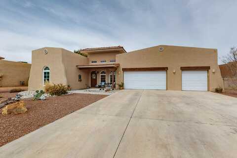 390 DENNIS Drive NE, Los Lunas, NM 87031