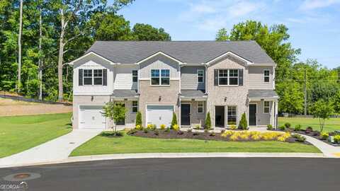 124 Kenmore, Perry, GA 31069