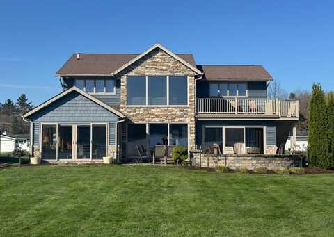 10698 BANEBERRY Lane, Conneaut Lake, PA 16316