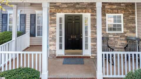 606 Greening Drive, Simpsonville, SC 29681