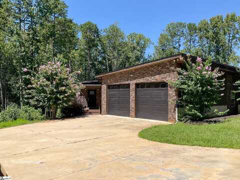 676 N Port Bass Drive, Fair Play, SC 29643