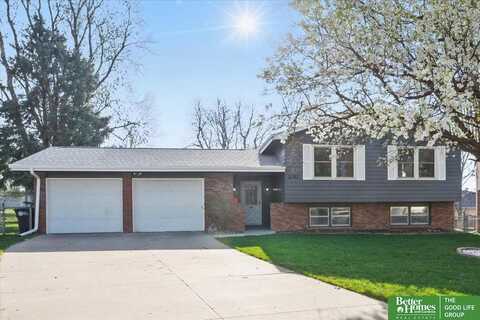 3261 S 131st Circle, Omaha, NE 68144