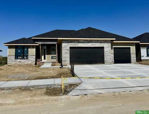 5522 N 213 Avenue, Elkhorn, NE 68022