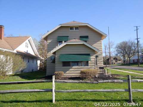 802 Oakridge Drive, Jackson, MI 49203