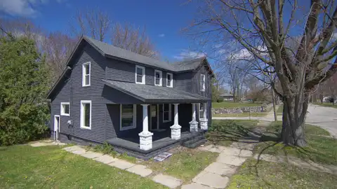 402 Michigan Avenue, Dowagiac, MI 49047