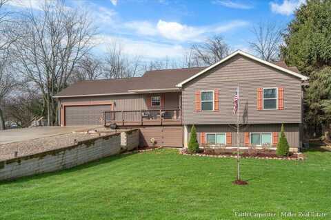 10464 Sunshine Drive, Delton, MI 49046