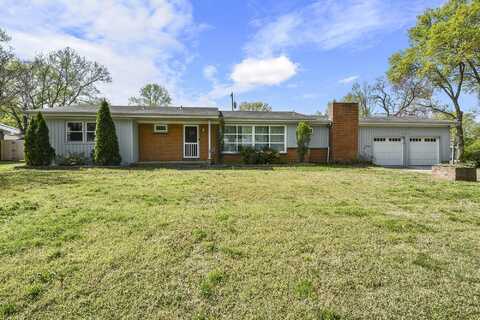 2216 E Bancroft Street, Springfield, MO 65804