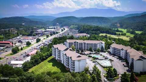 205 Ogle Drive, Pigeon Forge, TN 37863