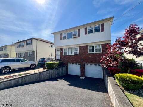 1049 Brighton St, Union, NJ 07083
