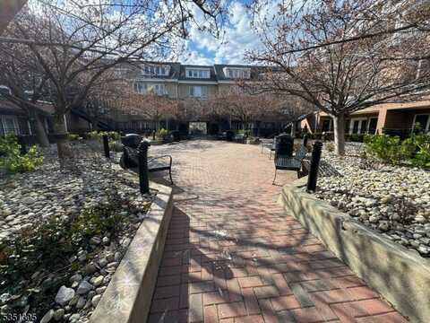 368 Rector St Unit 512, Perth Amboy, NJ 08861