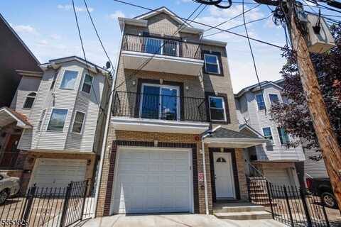 449 S 18Th St, Newark, NJ 07103