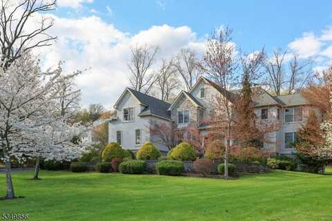 31 Washington Valley Rd, Warren, NJ 07059