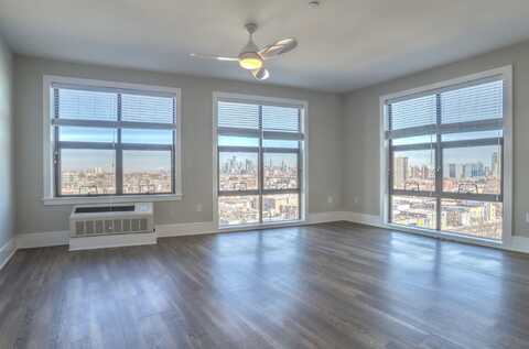 32 OAKLAND AVE, JC, Journal Square, NJ 07306