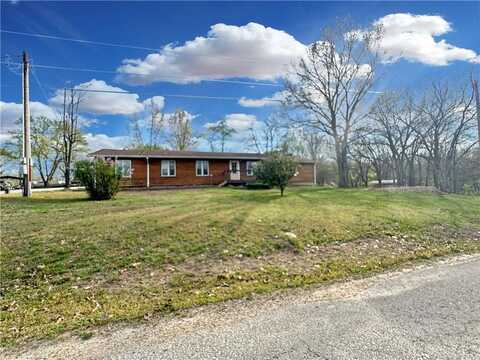 29125 Westwood Avenue, Warsaw, MO 65355