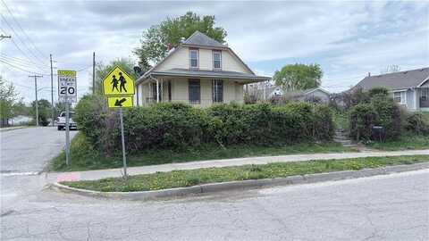 2901 Farrow Avenue, Kansas City, KS 66104