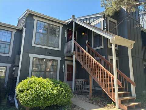 12699 W 110th Terrace, Overland Park, KS 66210