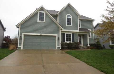 107 N Indian Wells Drive, Olathe, KS 66061