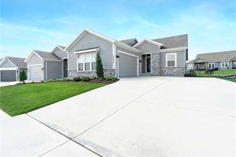 16955 W 168th Terrace, Olathe, KS 66062