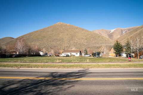 2410 Woodside Blvd, Hailey, ID 83333