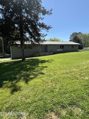 3119 Cherokee Lane, Strawberry Plains, TN 37871