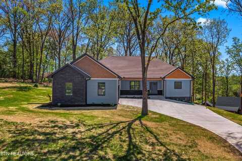 322 Fairway Drive, Dandridge, TN 37725