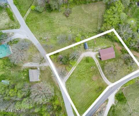 10587 Chestnut Hill Rd, Crab Orchard, TN 37723