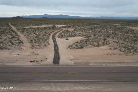 Alamo Rd, Yucca, AZ 86438