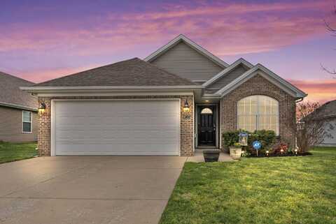127 Meadowcrest Drive, Georgetown, KY 40324