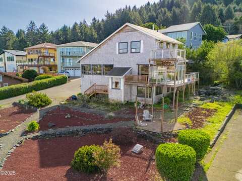 226 Shell Street, Yachats, OR 97498