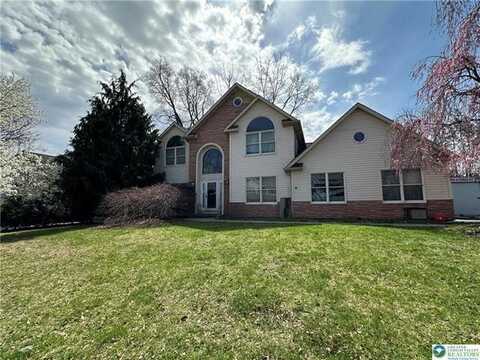 1750 Deer Path Road, Forks, PA 18040