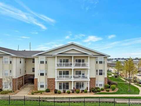 115 Saint James Court, Saint Peters, MO 63376