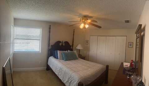 929 Hamilton Dr, Homestead, FL 33034