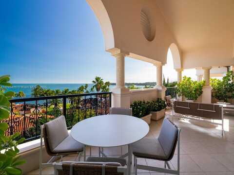 19152 Fisher Island Dr, Miami Beach, FL 33109