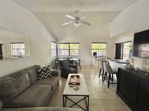 15599 SW 106th Ln, Miami, FL 33196